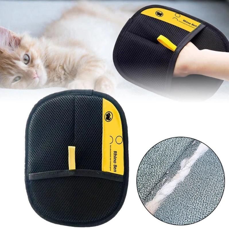 Pet Hair Removal Glove – Gentle Grooming & Shedding Brush in On